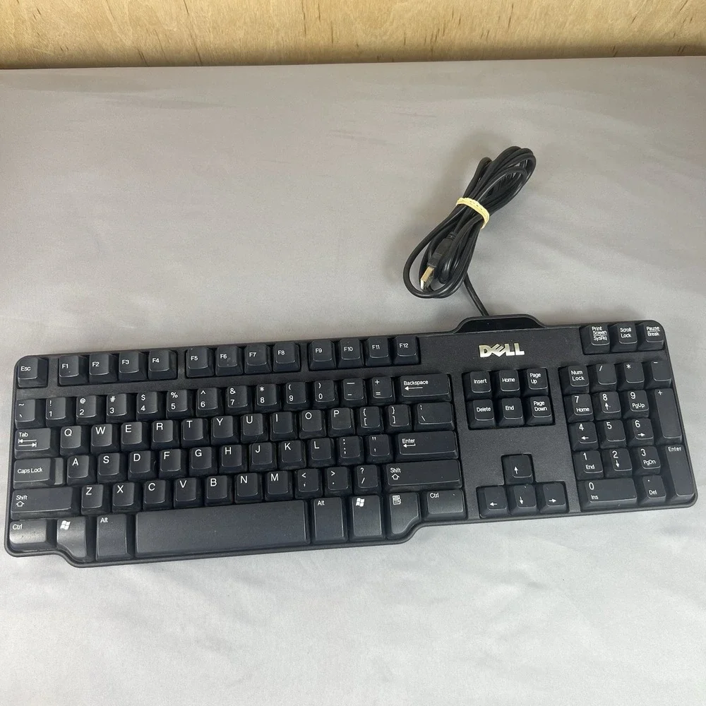 Dell SK-8115 Wired USB Keyboard Black English QWERTY Plug-Play Used